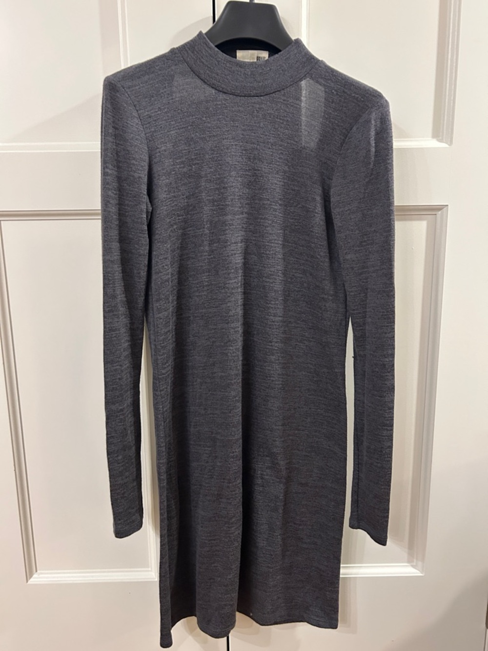 Backless Long Sleeve Dress